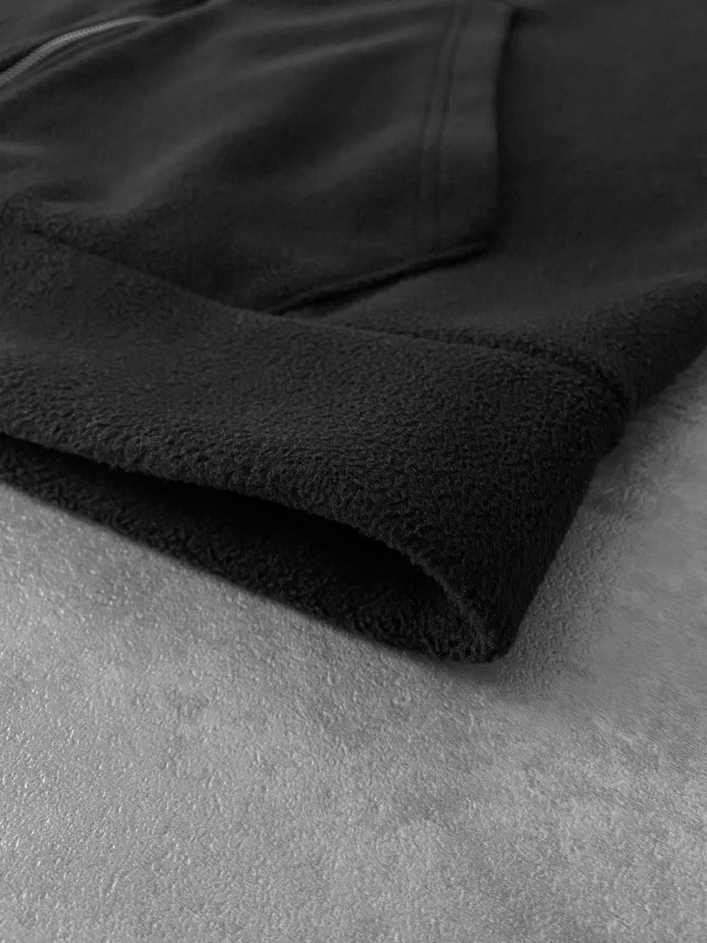 【SIRCR】ボリュームマイクロフリースフルジップパーカー